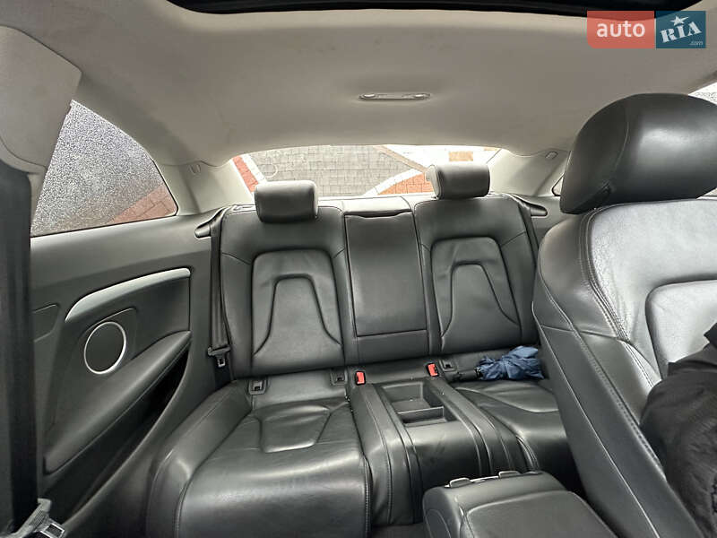 Купе Audi A5 2010 в Ровно