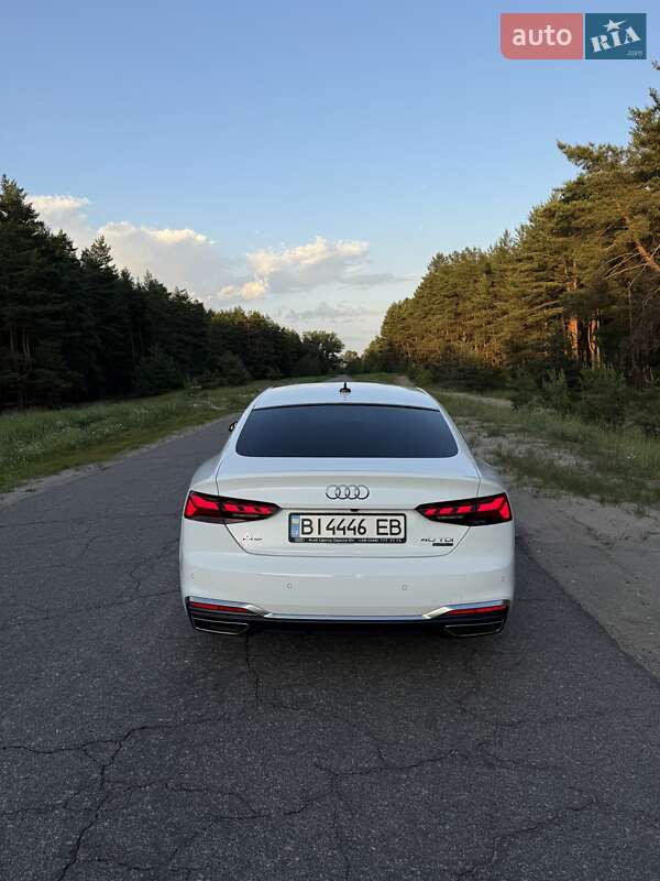 Лифтбек Audi A5 2022 в Кременчуге