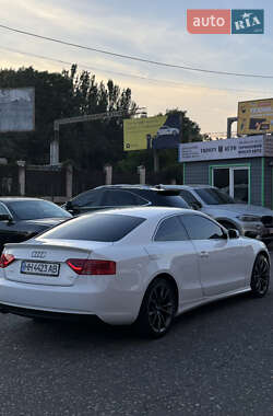 Купе Audi A5 2011 в 