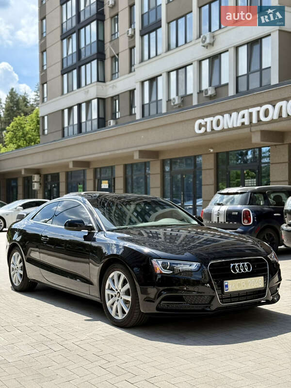 Купе Audi A5 2014 в Києві