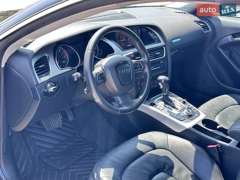 Купе Audi A5 2010 в Кропивницком