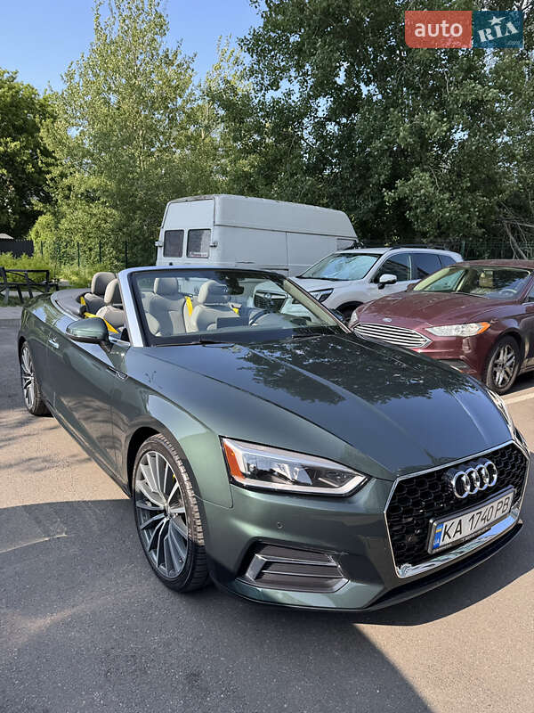 Кабриолет Audi A5 2017 в Киеве