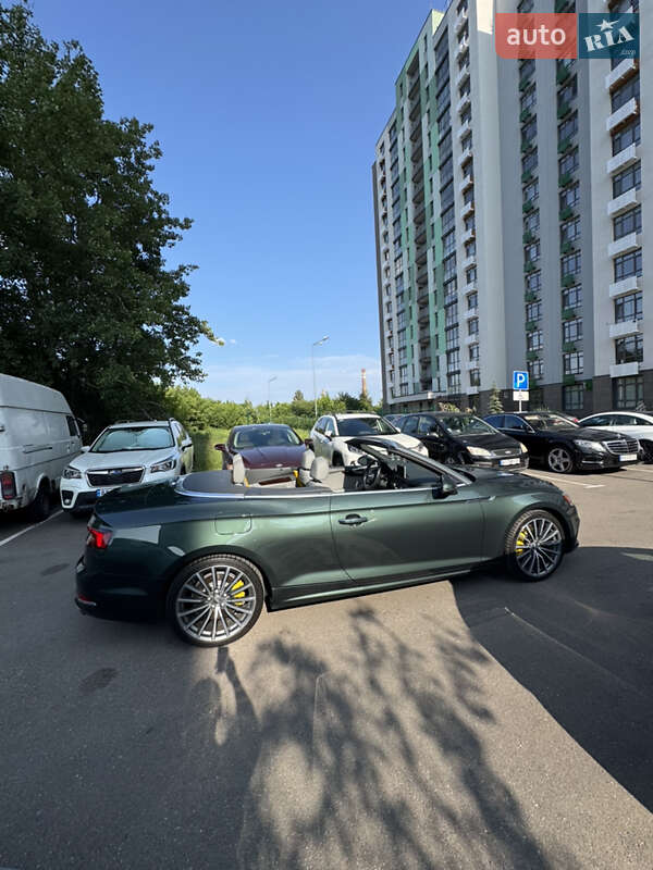 Кабриолет Audi A5 2017 в Киеве