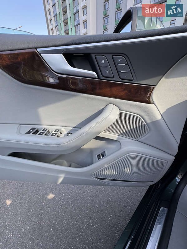 Кабриолет Audi A5 2017 в Киеве