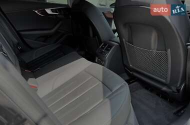 Ліфтбек Audi A5 2022 в 
