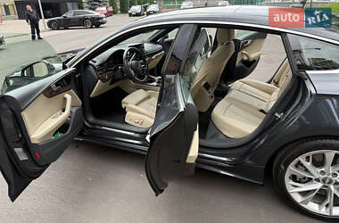 Лифтбек Audi A5 2020 в 