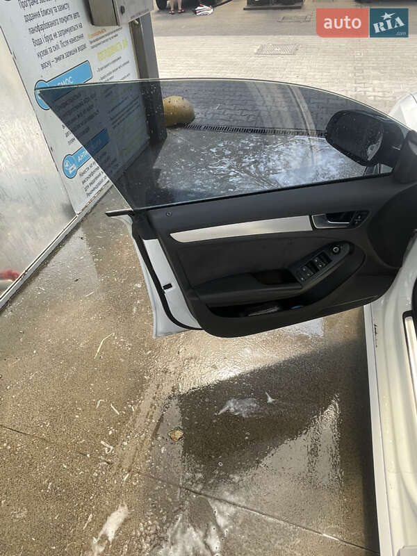 Купе Audi A5 2010 в Беляевке