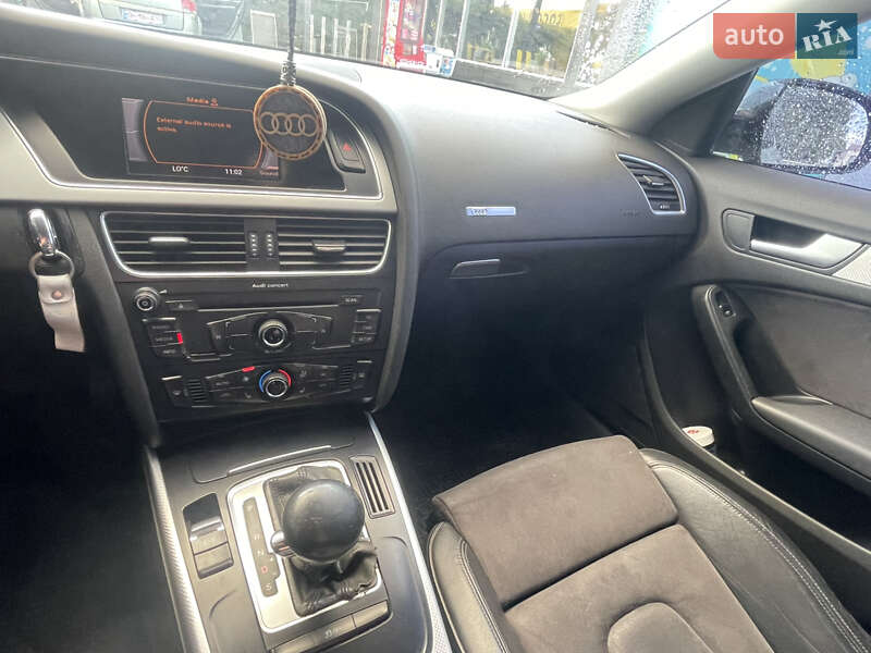 Купе Audi A5 2010 в Беляевке
