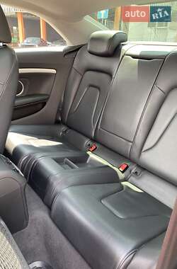 Купе Audi A5 2010 в 