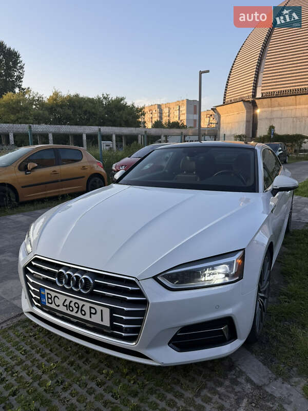 Купе Audi A5 2018 в Львове
