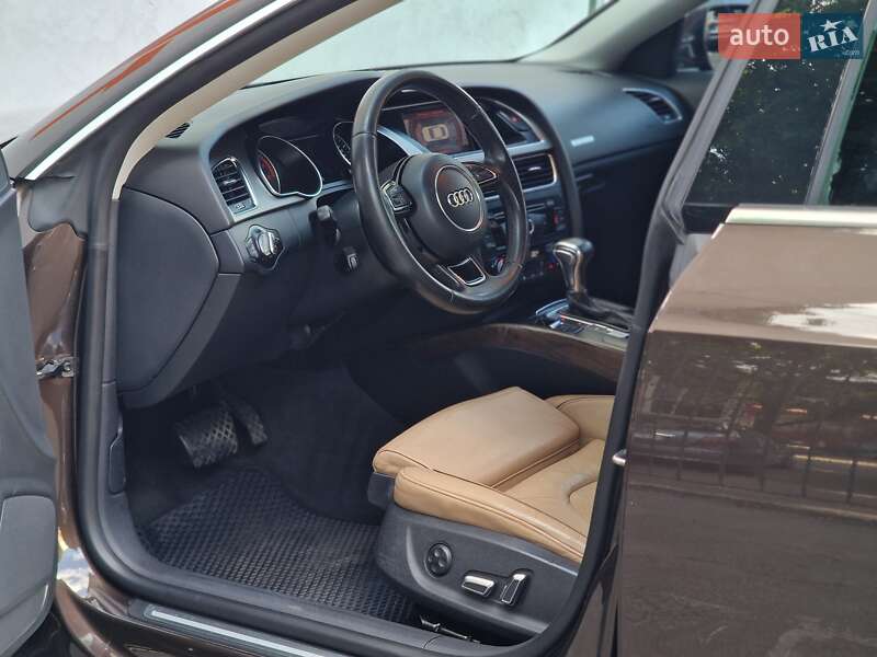 Купе Audi A5 2012 в Одессе