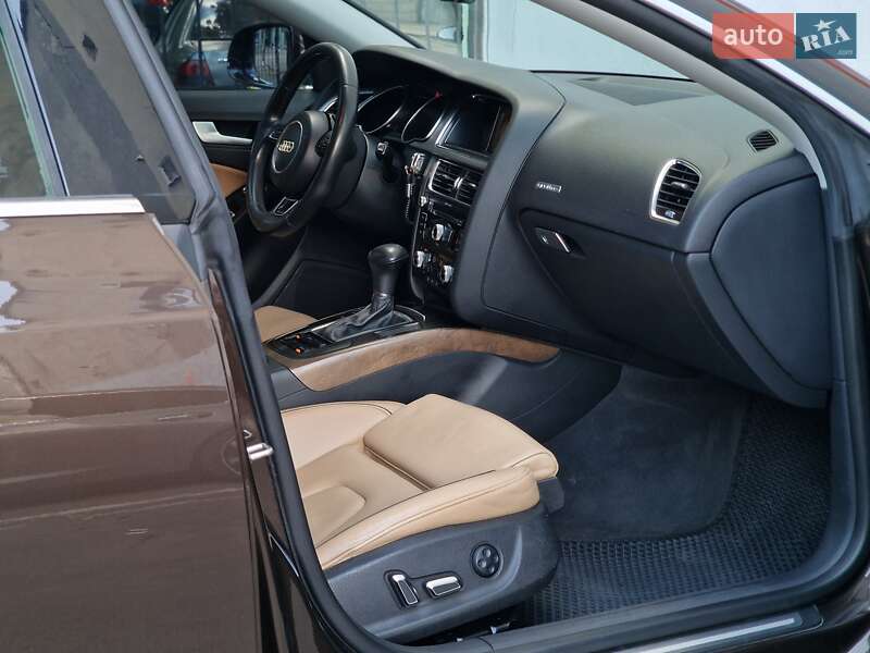 Купе Audi A5 2012 в Одессе