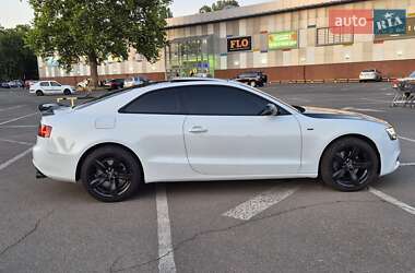 Купе Audi A5 2013 в 