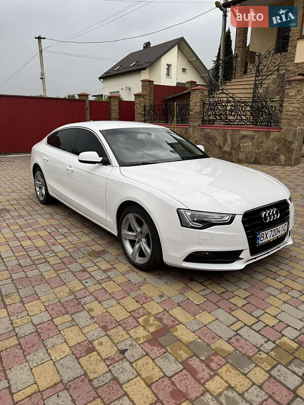 Лифтбек Audi A5 2016 в 