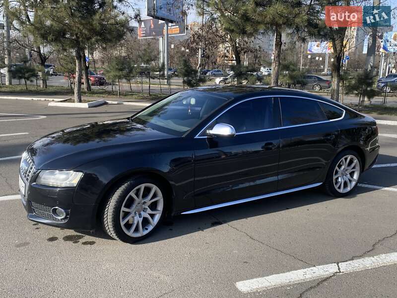 Купе Audi A5 2009 в Одесі