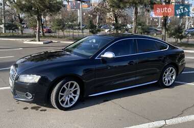Купе Audi A5 2009 в 