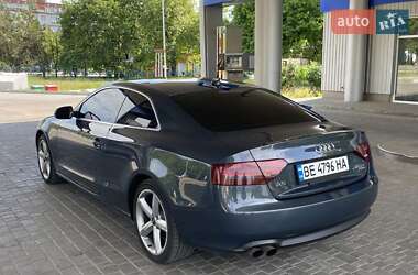 Купе Audi A5 2010 в 