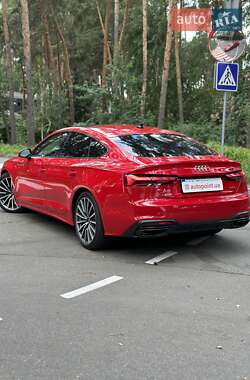 Ліфтбек Audi A5 2022 в 