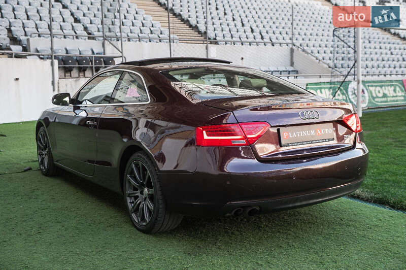 Купе Audi A5 2013 в Одессе