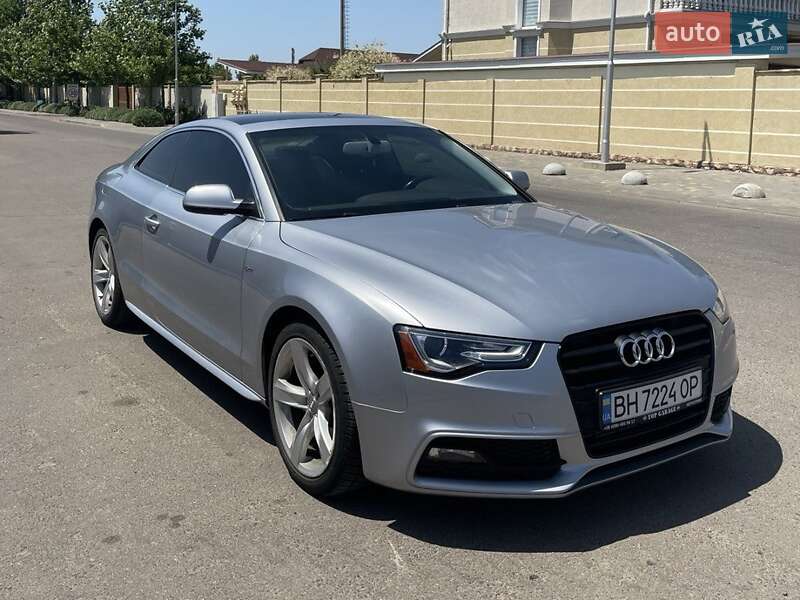 Купе Audi A5 2015 в 