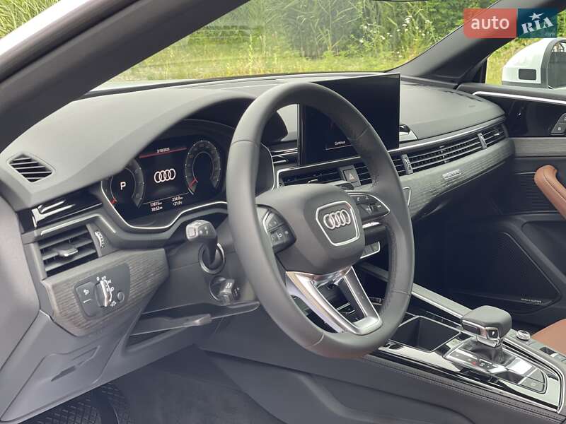 Кабріолет Audi A5 2022 в Києві