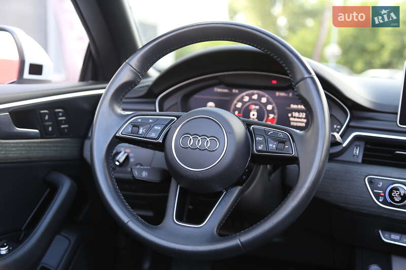 Кабриолет Audi A5 2017 в Киеве