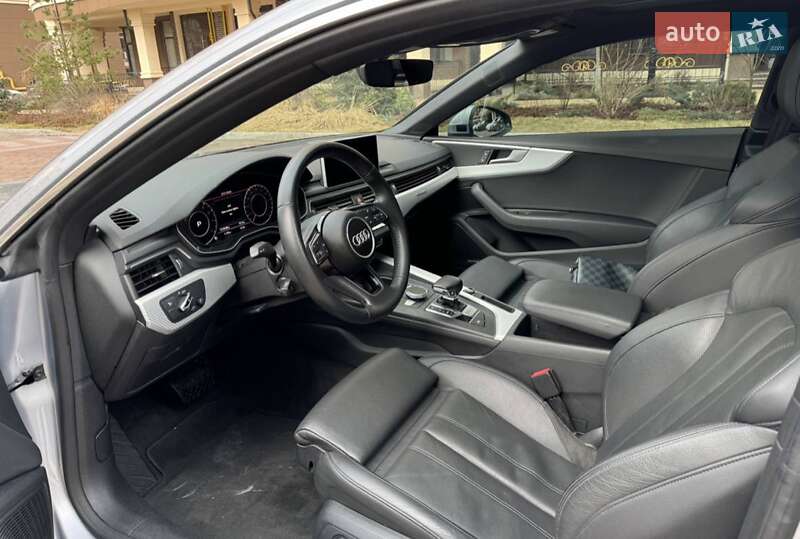 Купе Audi A5 2017 в Киеве