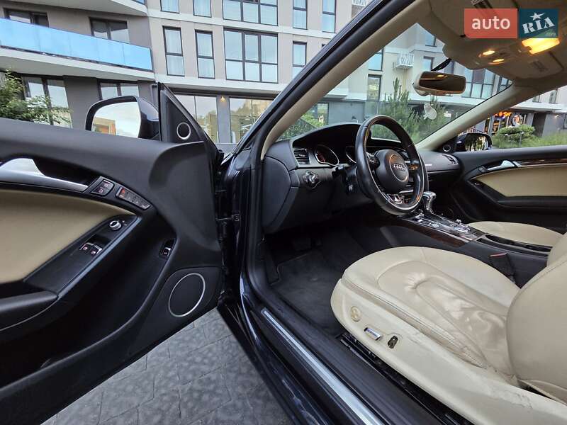 Купе Audi A5 2012 в Львове