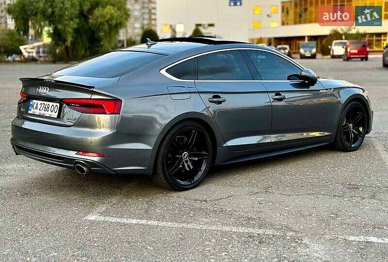 Купе Audi A5 2017 в Киеве
