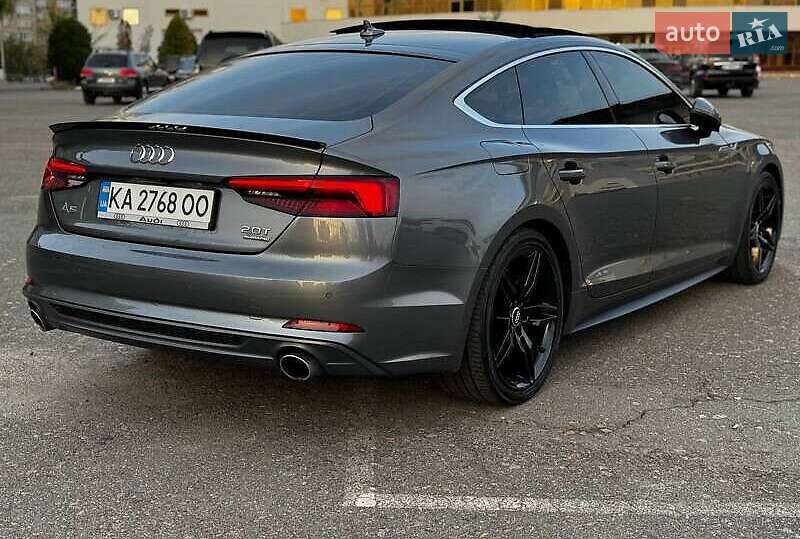 Купе Audi A5 2017 в Киеве