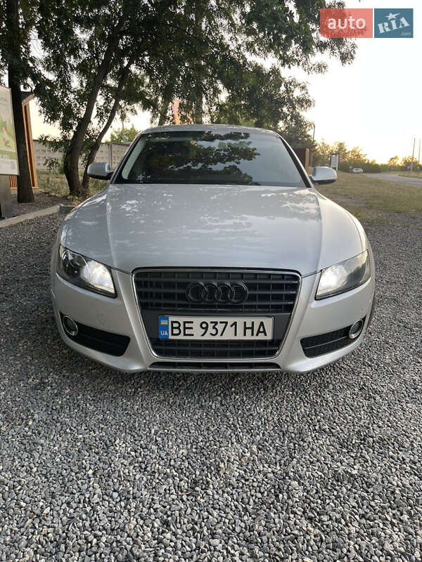 Купе Audi A5 2011 в Вознесенске
