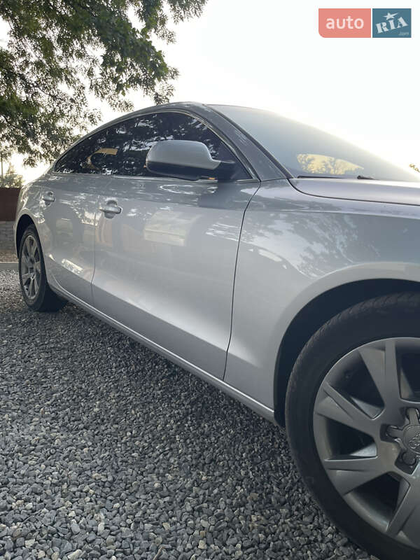 Купе Audi A5 2011 в Вознесенске