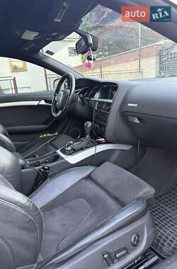 Купе Audi A5 2010 в 