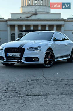 Купе Audi A5 2015 в 