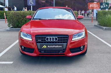 Купе Audi A5 2010 в 