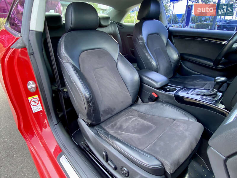 Купе Audi A5 2010 в Киеве