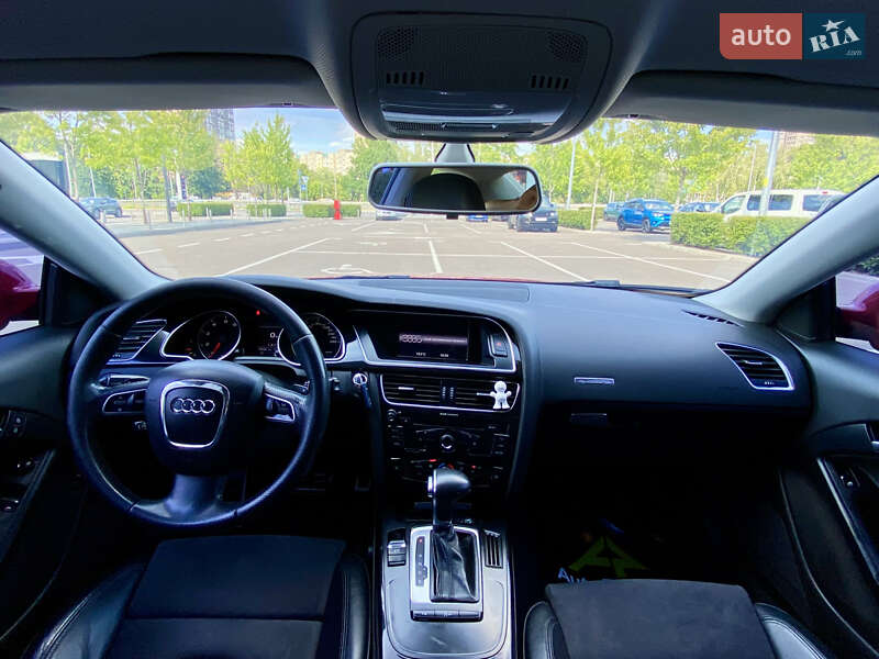 Купе Audi A5 2010 в Киеве