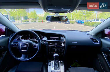 Купе Audi A5 2010 в 