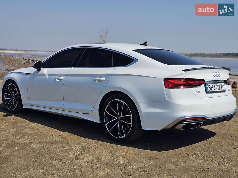 Лифтбек Audi A5 2021 в Одессе