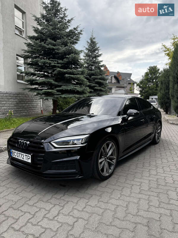 Купе Audi A5 2019 в Львові