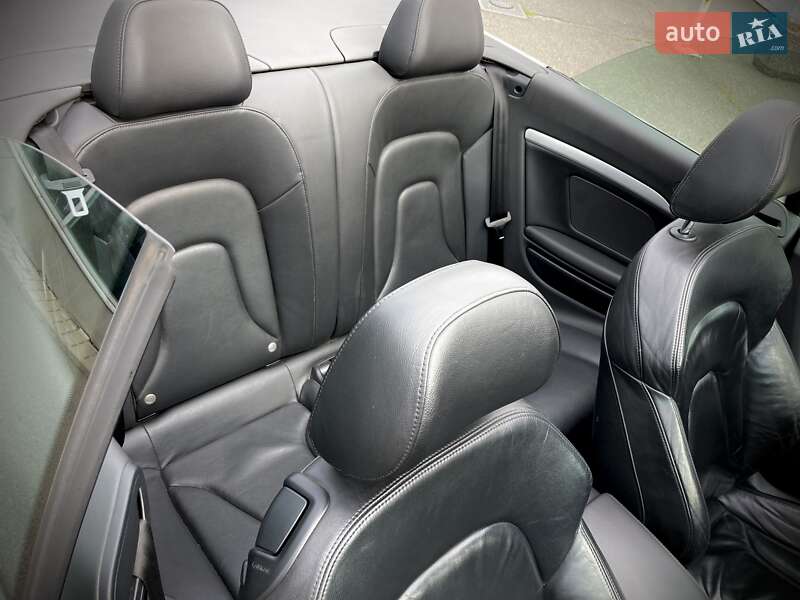 Кабріолет Audi A5 2011 в Києві