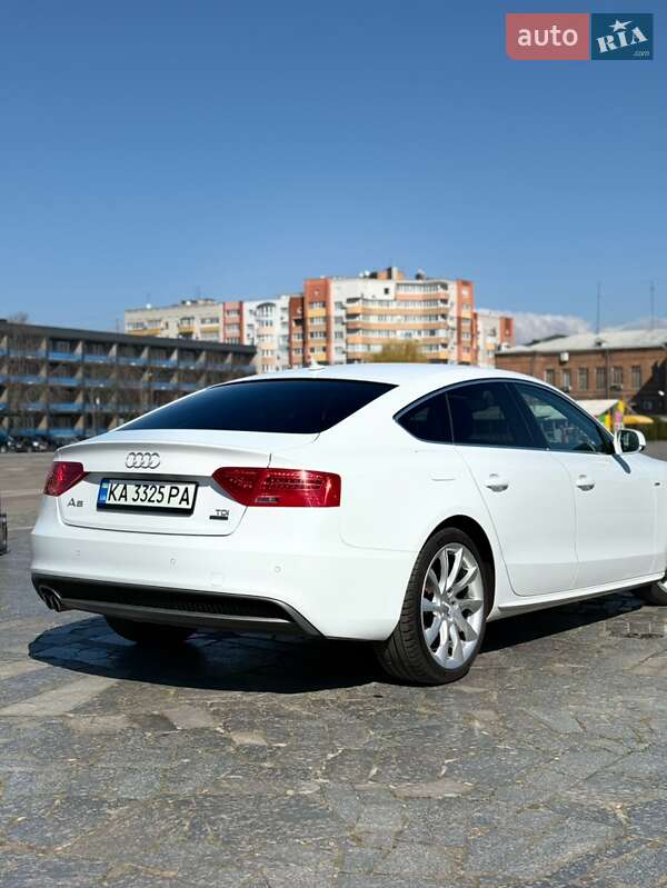 Купе Audi A5 2016 в 