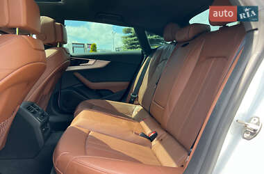Лифтбек Audi A5 2022 в 