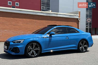 Купе Audi A5 2022 в 