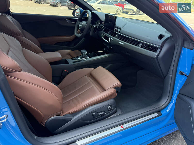 Купе Audi A5 2022 в Киеве