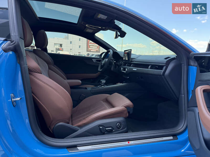 Купе Audi A5 2022 в Киеве