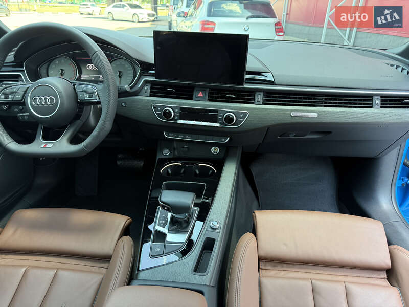 Купе Audi A5 2022 в Киеве