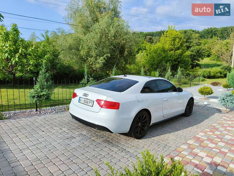 Купе Audi A5 2014 в Обухові