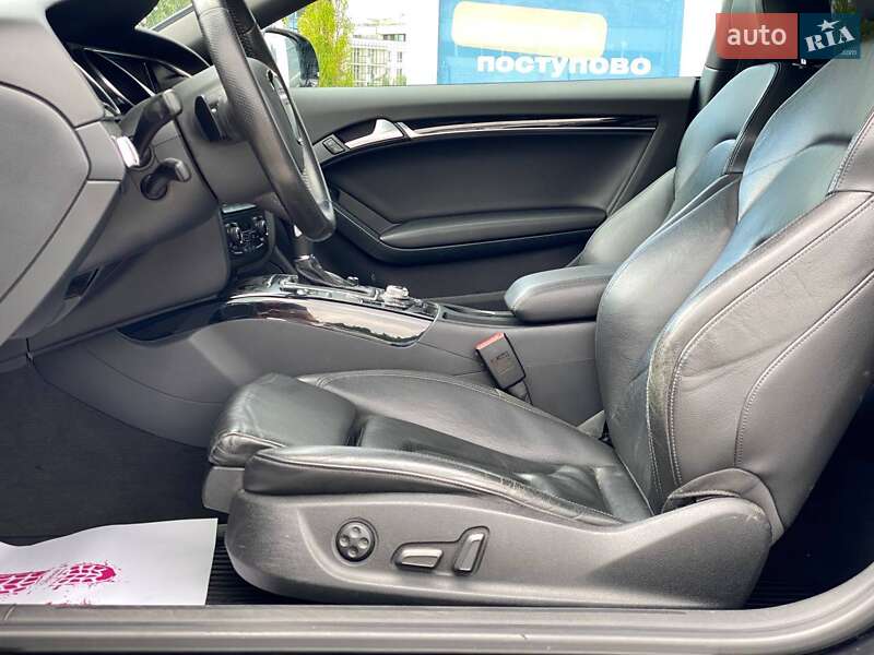 Купе Audi A5 2011 в Львове