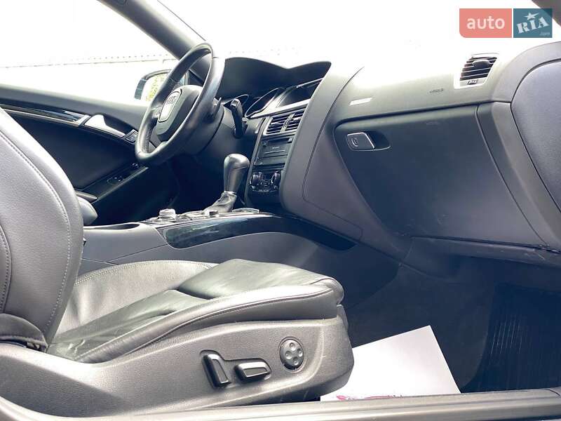 Купе Audi A5 2011 в Львове